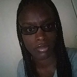 Meet your Posher, Paris